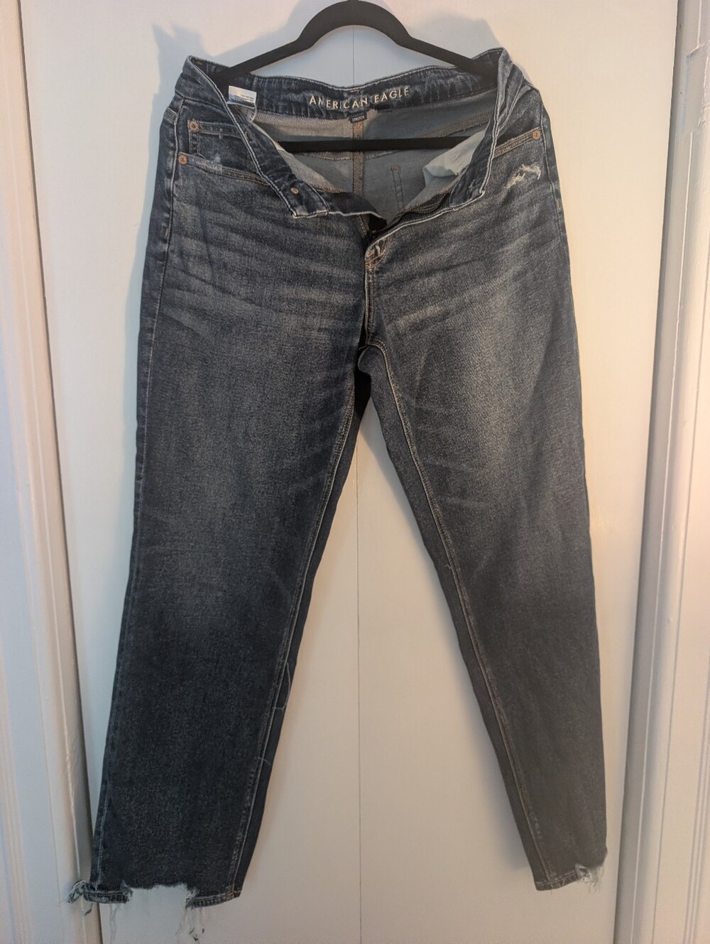 Women's American Eagle Curvy Straight Jeans - Picture 2 of 5